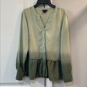 New Directions petite Sage green Button-Up Blouse